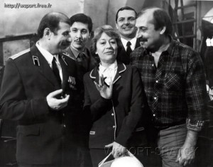 Начало 80-х годов прошлого века. Зайнди Аласханову присвоили звание майора и на этой церемонии присутствовала знаменитая французская киноактрисаАнни Жирардо, которая находилась в Москве для съемок фильма. Она поздравила Зайнди с повышением в звании и с тех пор они были хорошими друзьями. К сожалению, Анни Жирардо умерла 28 февраля 2011г.