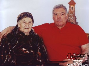 С мамой, 2013г.