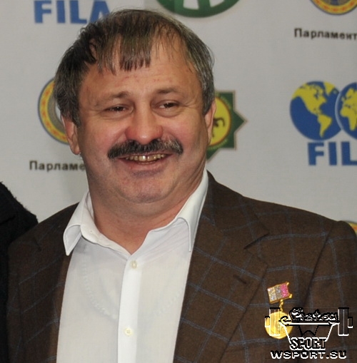 Адлан Вараев